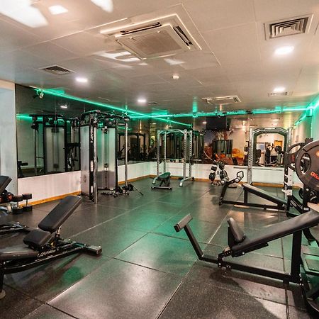 מלון מילטון קינס Kents Hill Park Training & Conference Centre מראה חיצוני תמונה