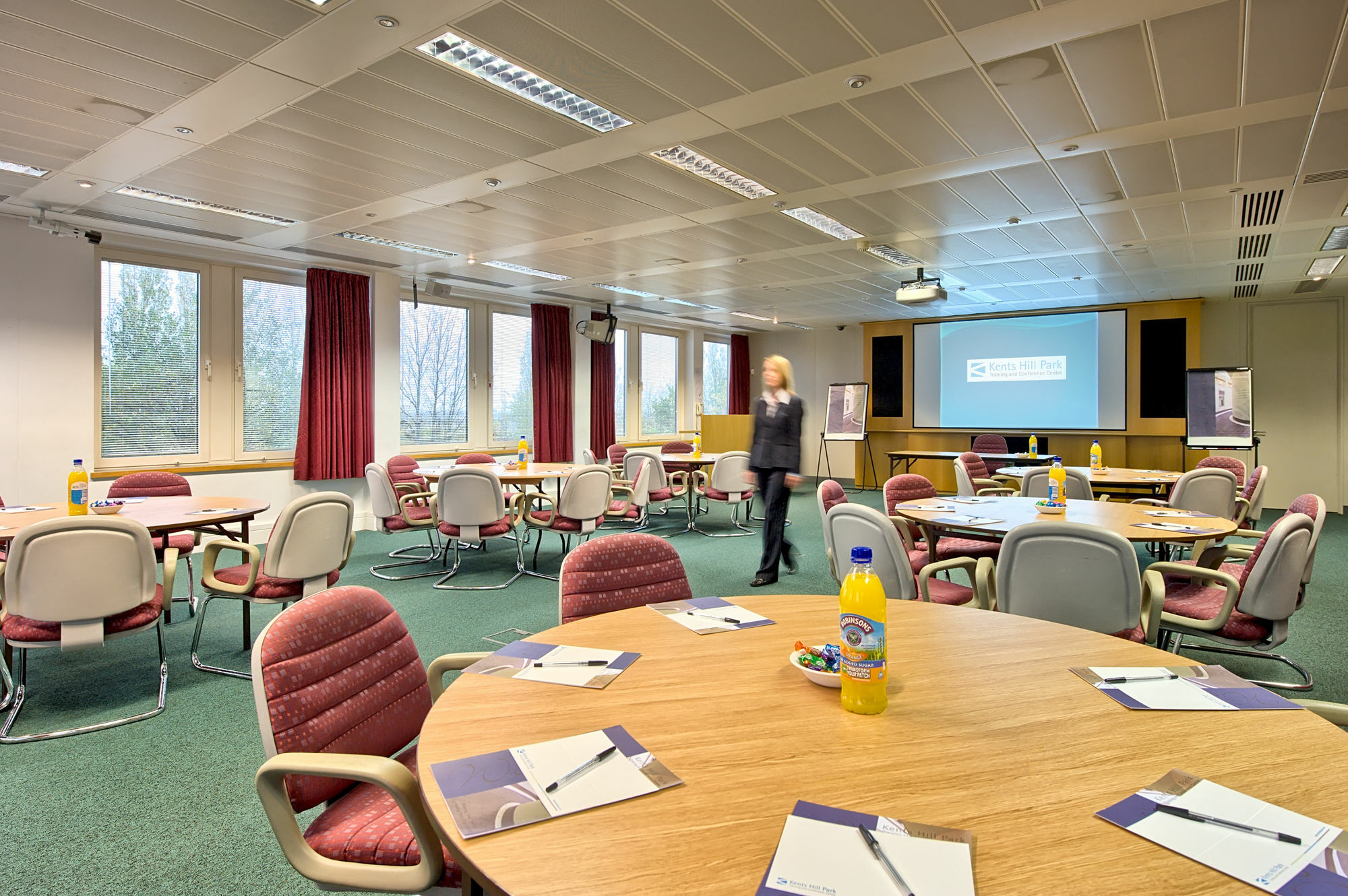 מלון מילטון קינס Kents Hill Park Training & Conference Centre מראה חיצוני תמונה